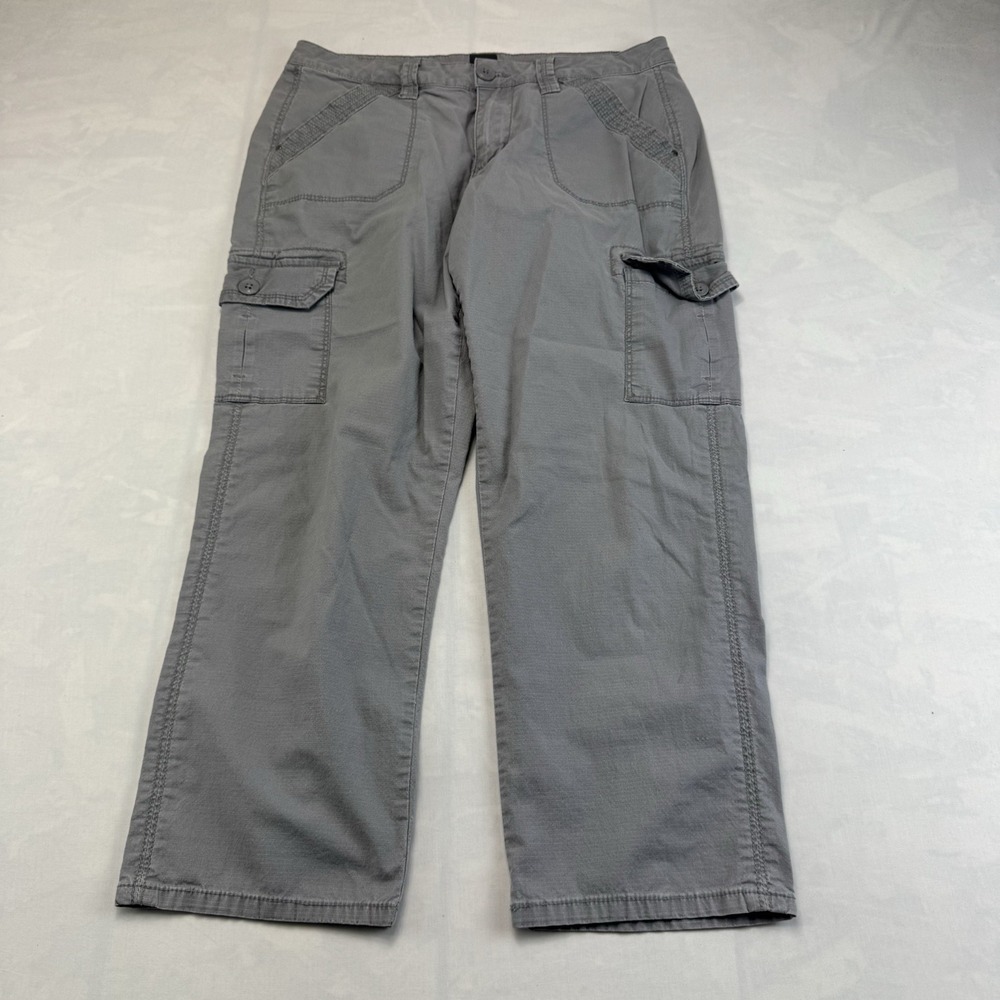 Jag Petite Women's Black Mid Rise Flat Front Stretch Capri Pants Size 12P
